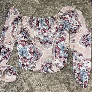 Flower detail too, off the shoulder size XS